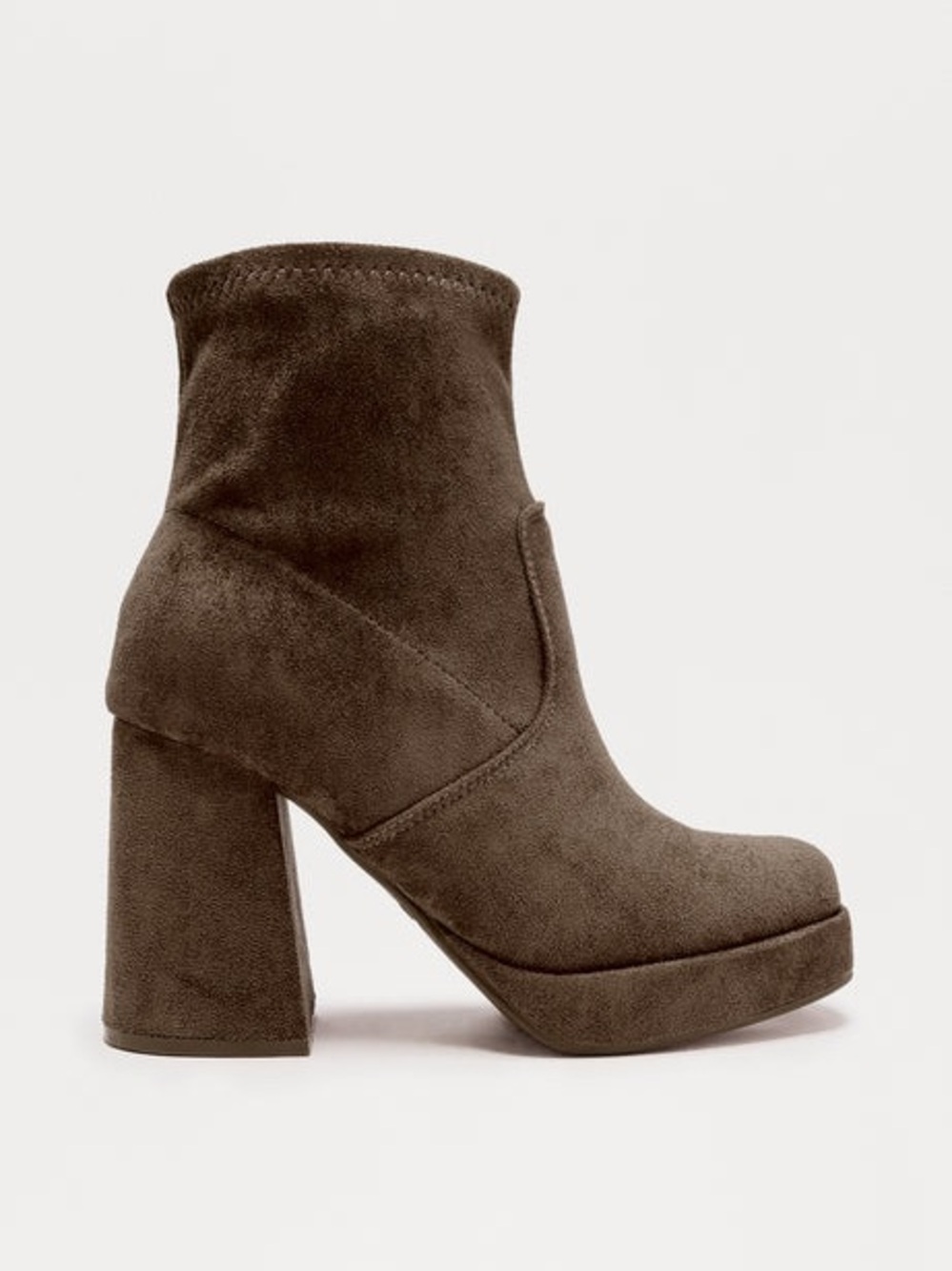Brown Platform Heeled Booties NEW 🏷️